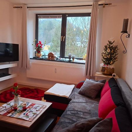 Ferienwohnung Haus Schoeneck Schönecken Esterno foto